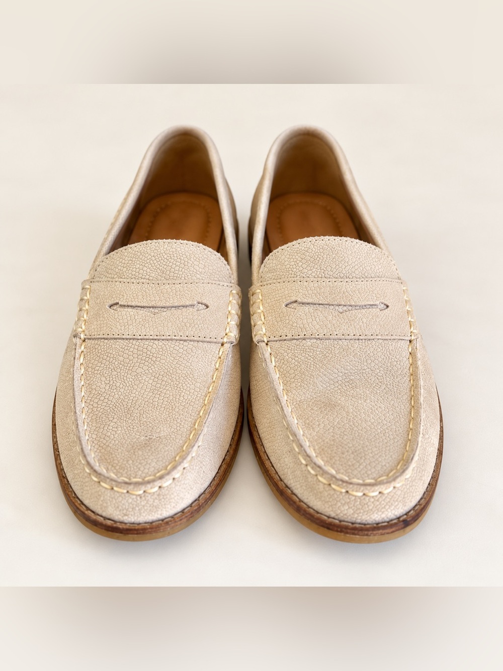 Sperry Seaport Penny Loafers Women’s 11 Cream Textured Leather Slip On